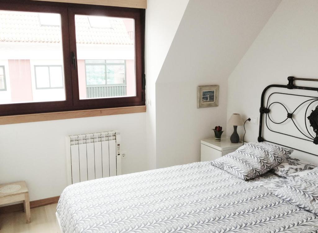 Apartamentos Puerto Basella Вильянуэва-де-Ароса Номер фото