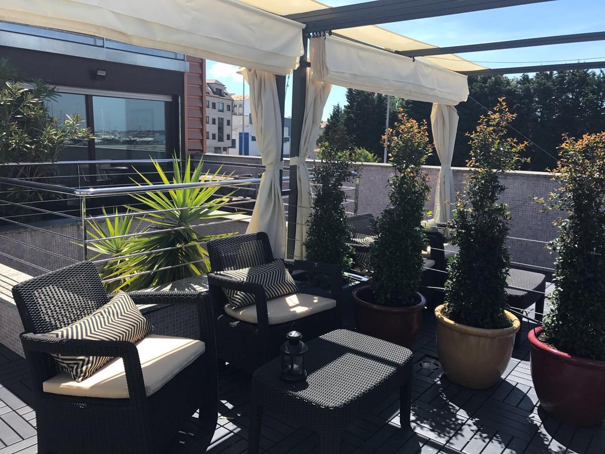 Apartamentos Puerto Basella Вильянуэва-де-Ароса Экстерьер фото
